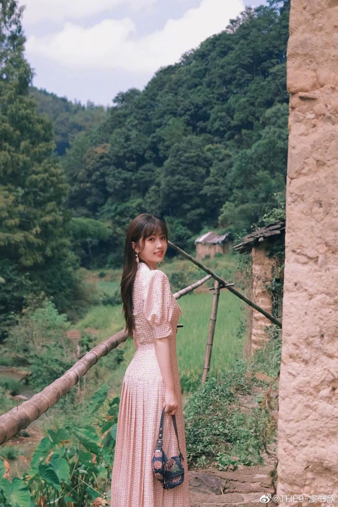 出圈神图高颜值,那些出圈的神图瞬间