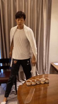 人生如戏，生如鼠蚁，当立鸿鹄之志，打通任督二脉，即刻飞升成仙