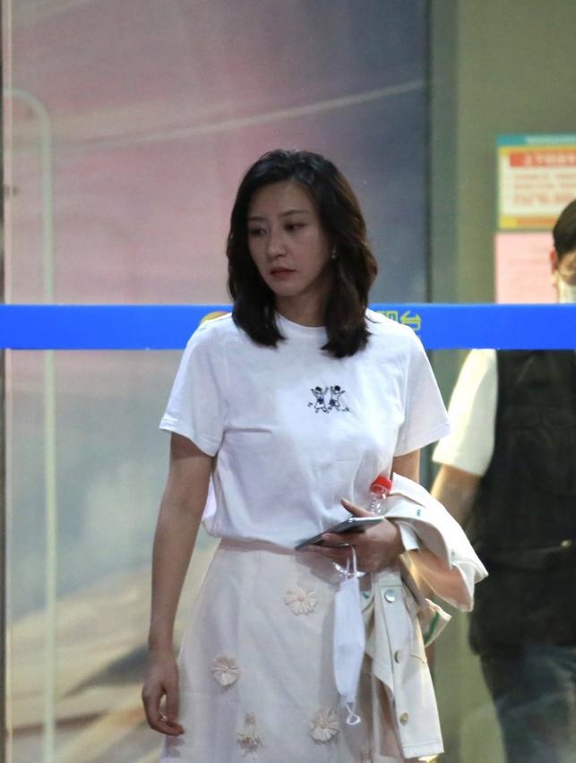 凌潇肃唐一菲甜蜜瞬间,凌潇肃唐一菲连线