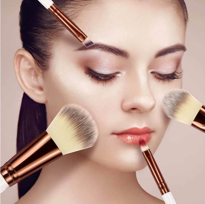 眼影怎么涂好看又自然新手教程,眼影应该怎么涂才好看