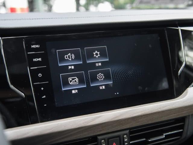 不给雅阁留活路，实测*萨特帕**，提速仅7.4S，不火都难