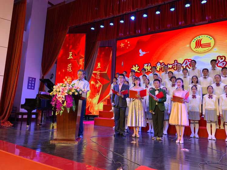 太原十二中表演,太原市十二中运动会开幕式