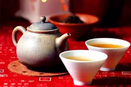 夏天喝什么养心茶,七款养心茶能让你清爽一夏