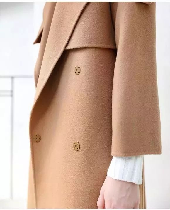 学会这几点买牛不上当,羊毛大衣需要注意的问题