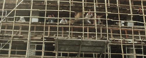 你有神功我有科学,你有科学我有神功讲的什么