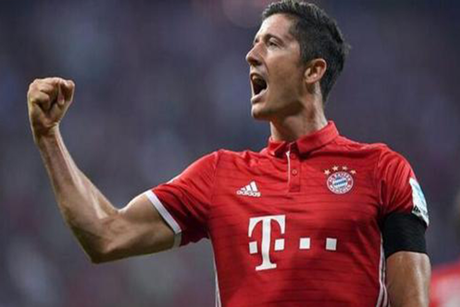 现在的球队,很少有双前锋这样的阵型,这究竟是为什么呢