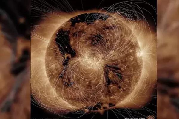 太阳爆发高温可吞噬20个地球,太阳喷出奇妙物质