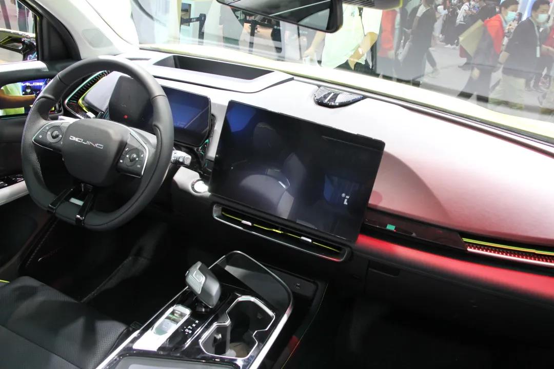 北京汽车魔方参数,北京汽车魔方四驱