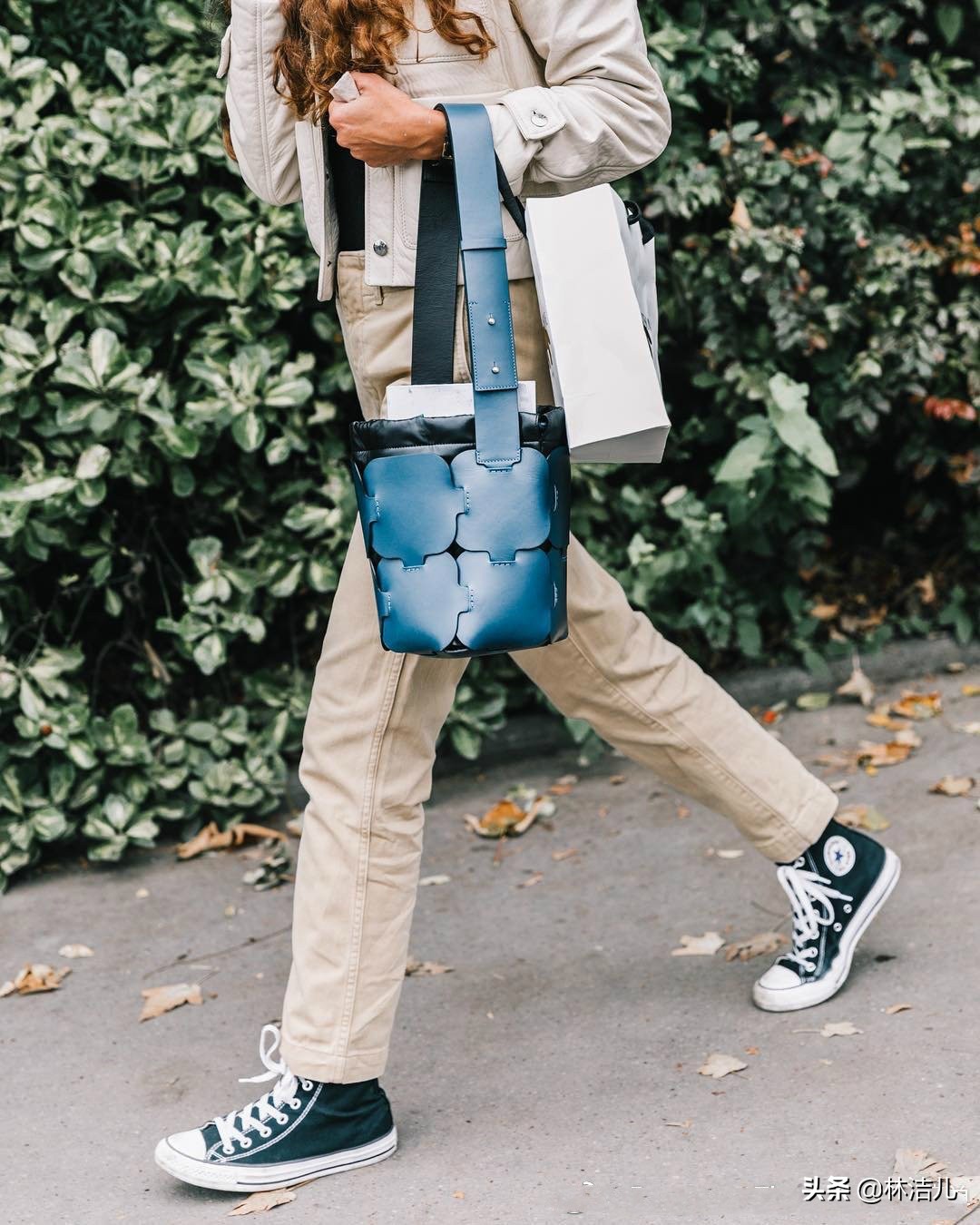 别再瞎买包包了原厂清仓大牌男包,别再沉迷大牌这5款小众品牌包包