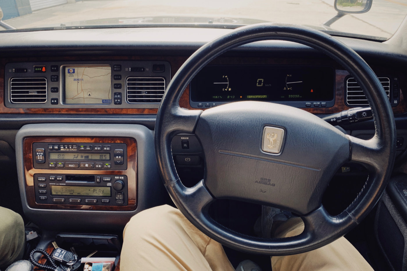 1997丰田世纪顶级v12多少钱,丰田century改装