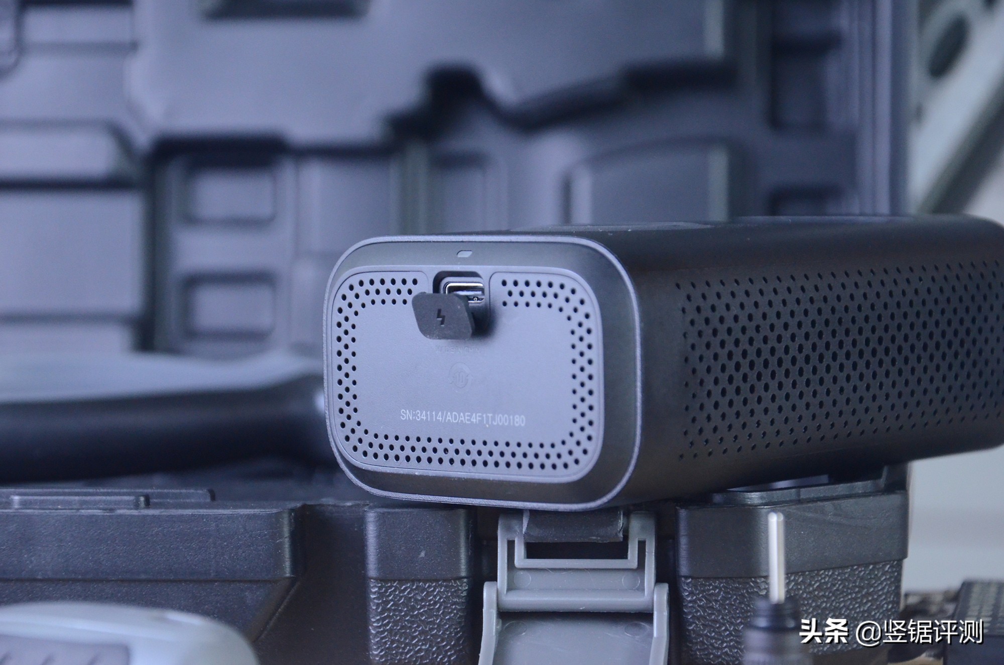 米家充气宝1s给汽车充气,去修车店给轮胎打气免费吗