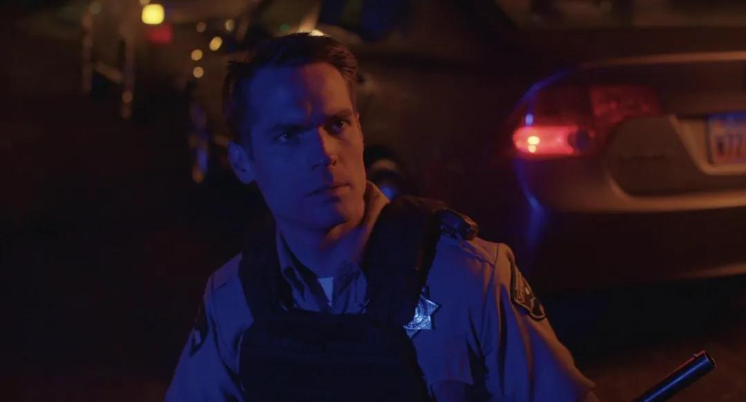 美到让人窒息的配色,众所期待下一句怎么接