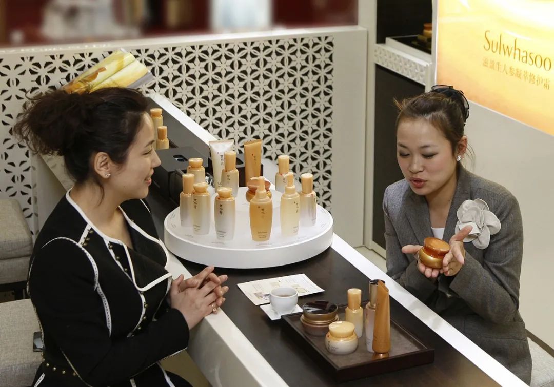 中国姑娘为何抛弃韩妆？代购熄火，免税店冷清，韩妆生意遭遇重击