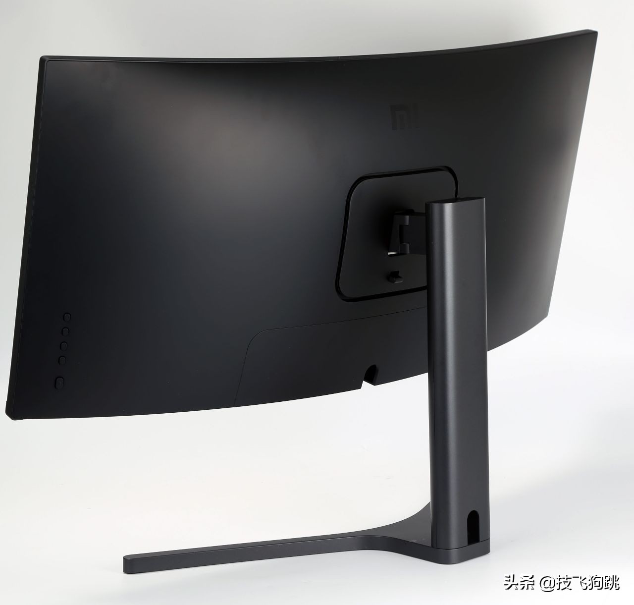 小米剑指显示器领域，小米34寸144Hz高刷新曲面带鱼屏上手体验