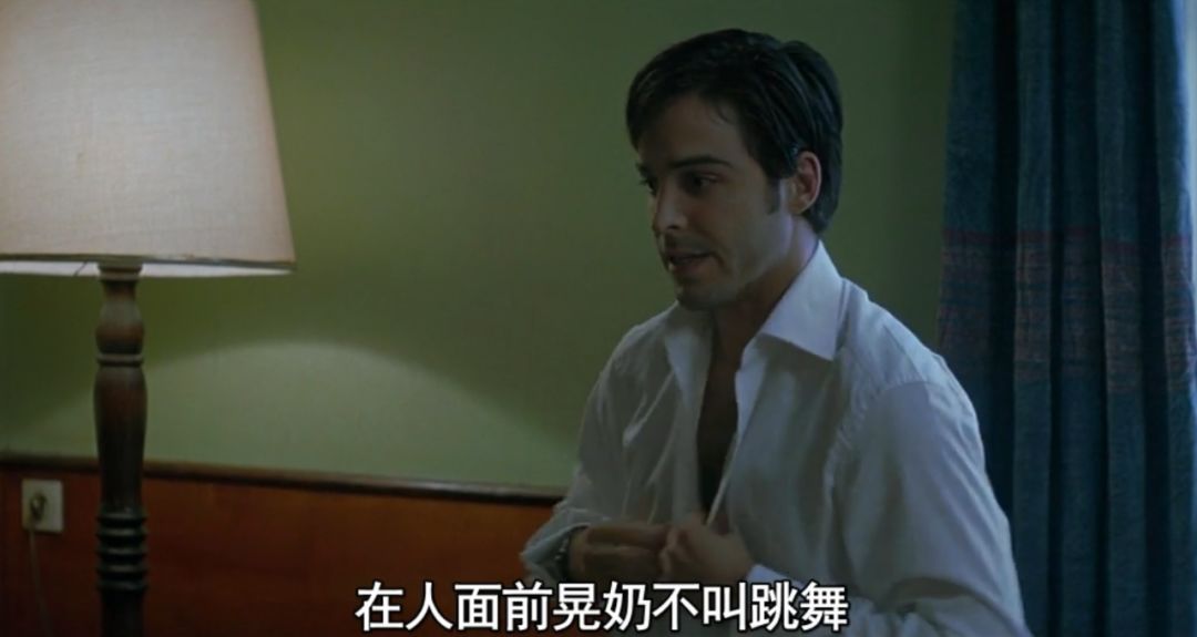 清纯又美艳，这才是大众情人该有的样子