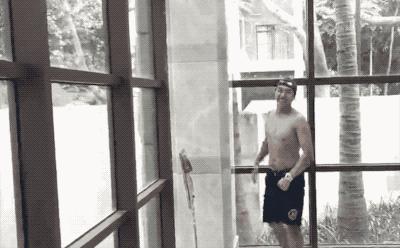 潜泳技巧潜不下去,潜泳太难几个小技巧让你轻松掌握