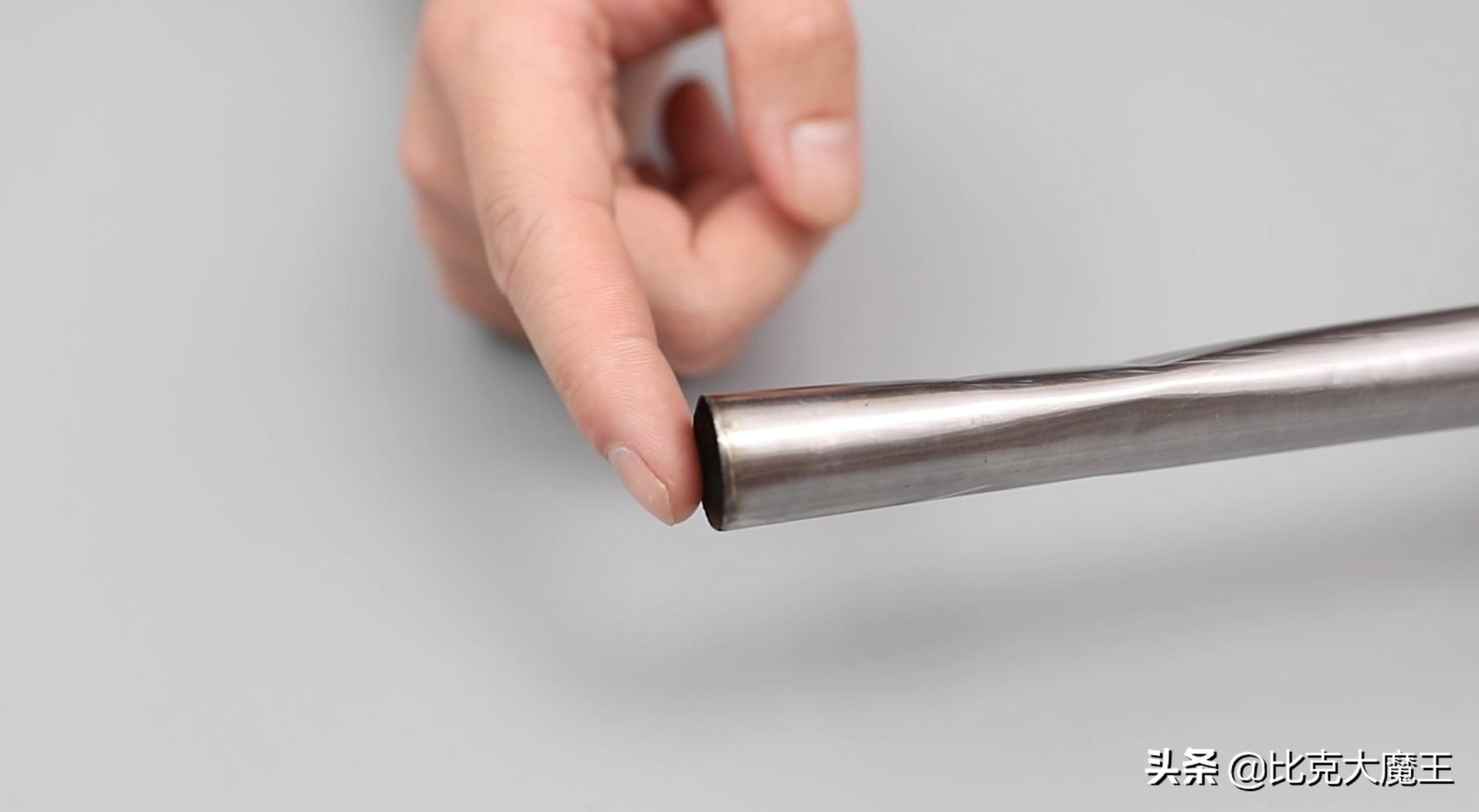 家用橡胶手套破损怎么补,橡胶手套破了有什么办法粘吗