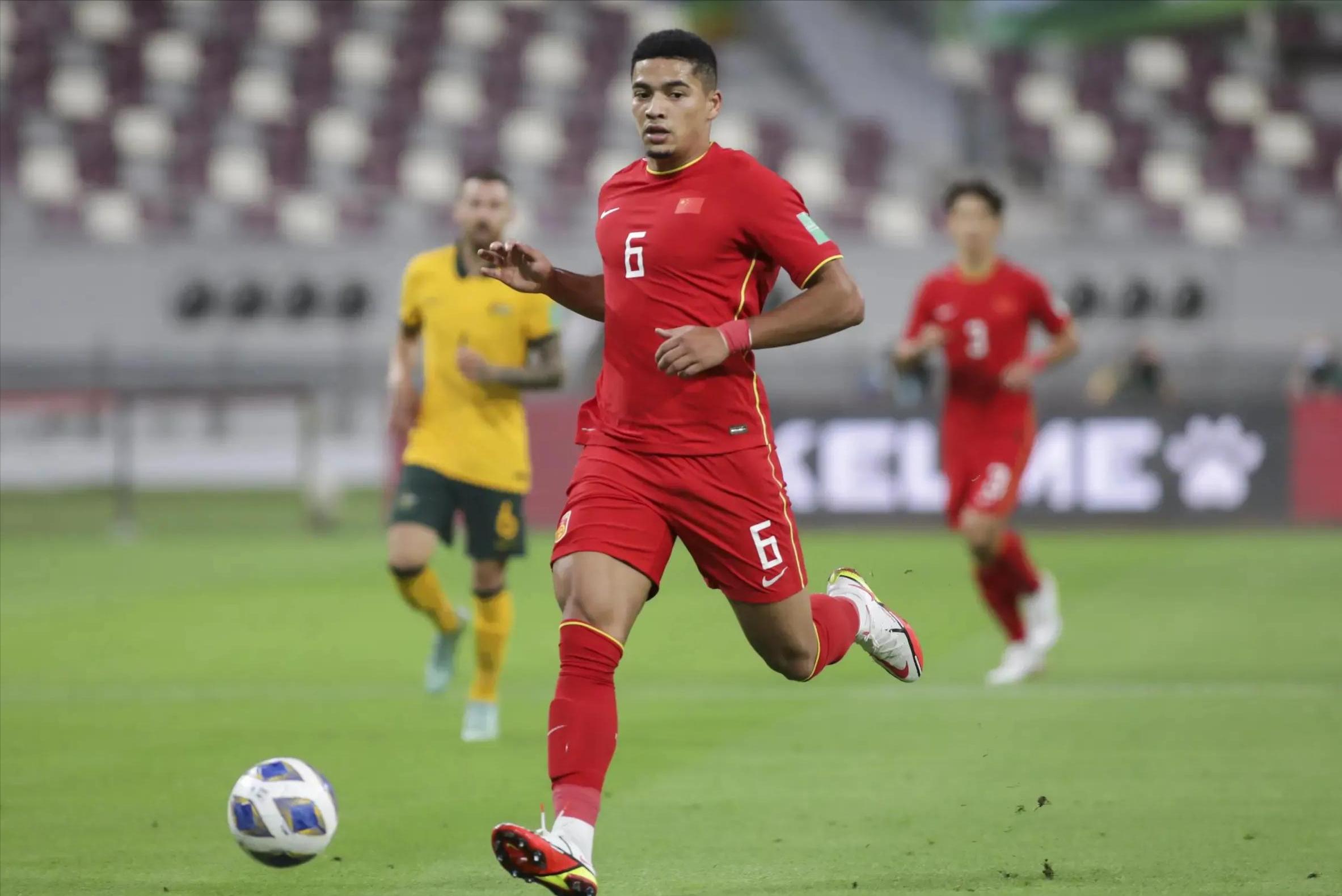 巨星实力！梅西和内马尔他们的个人秀，什么时候能在国足看到？