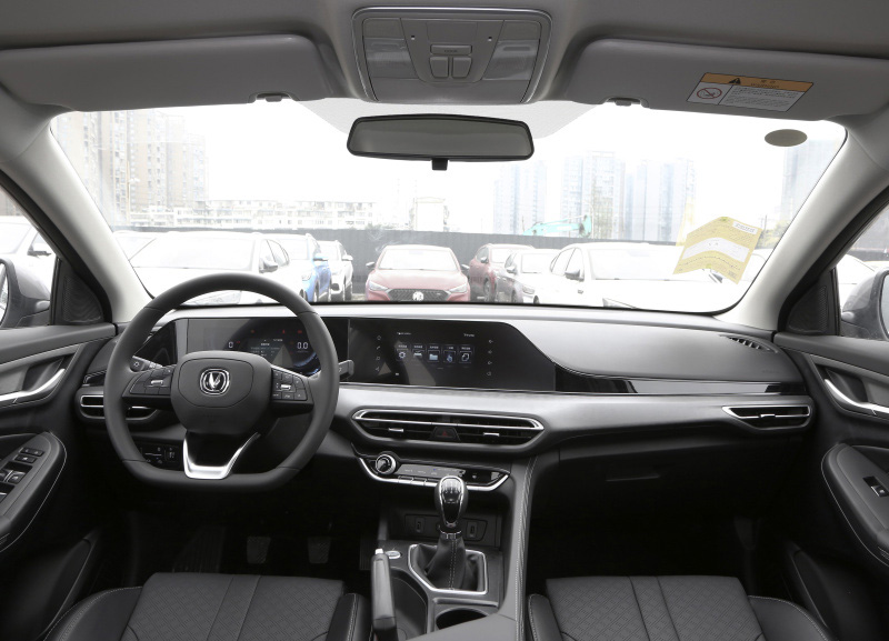 长安逸动1.4尊贵版车主真实感受,长安逸动1.4旗舰版落地