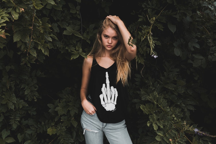 如果有一天你身边出现了别的人,如果有一天你身边出现一个人