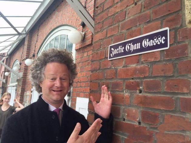 成龙洪金宝这段对白看哭了多少人,洪金宝成龙纷纷落泪