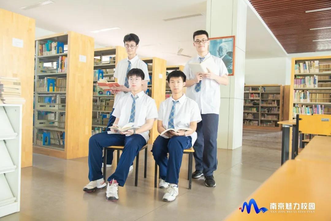 毕业纪念册六年的回忆,高三11班毕业纪念册