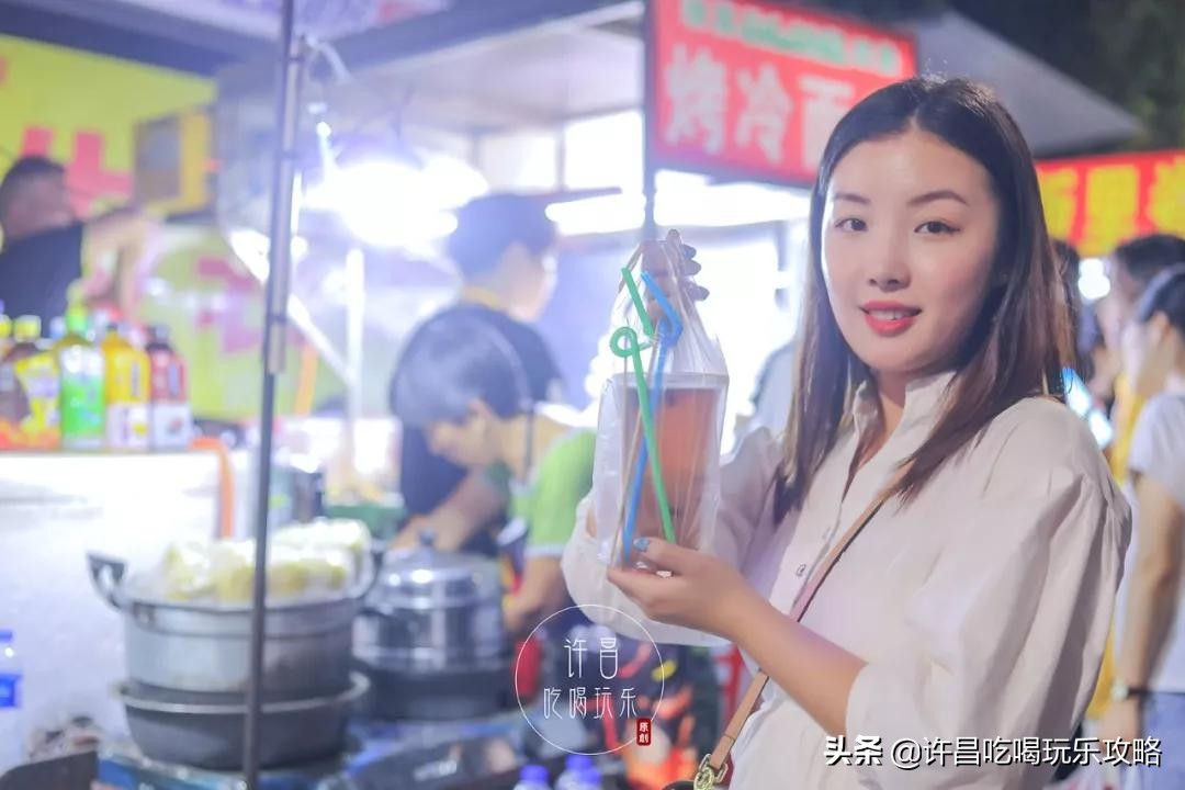 许昌学院南门好停车吗,许昌学院南门附近美食