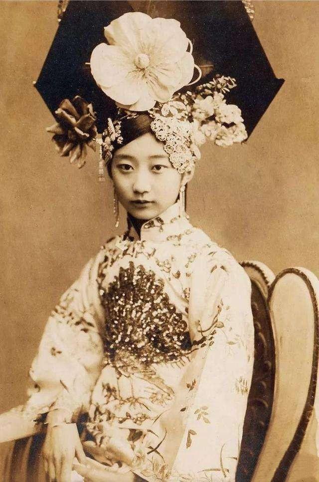 清朝格格最真实的一面,清朝最漂亮的格格仪态
