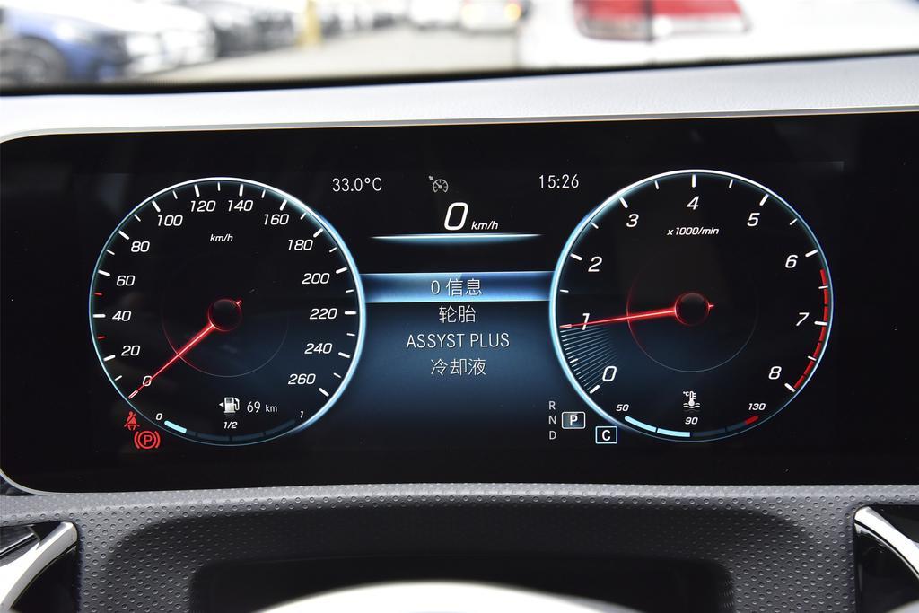 最新奔驰a180两厢落地价,最新2023款奔驰a180l落地价