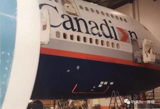 我昨天乘飞机到达伦敦的英文,昨天我乘坐飞机来用英语怎么说