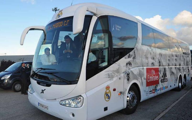 中超土豪队,中超球队最值钱的大巴车