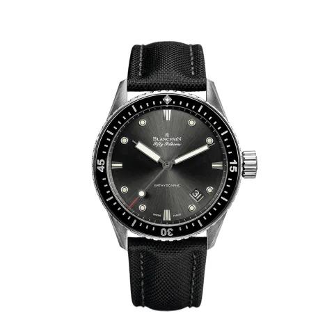 劳力士舒适度最高的表款,劳力士最具代表性的五款腕表