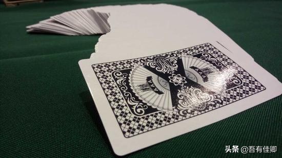 山东够级玩法规则4副牌,山东四人够级牌打法规则教学