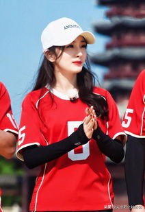 杨颖女明星排第七,足球宝贝迪丽热巴