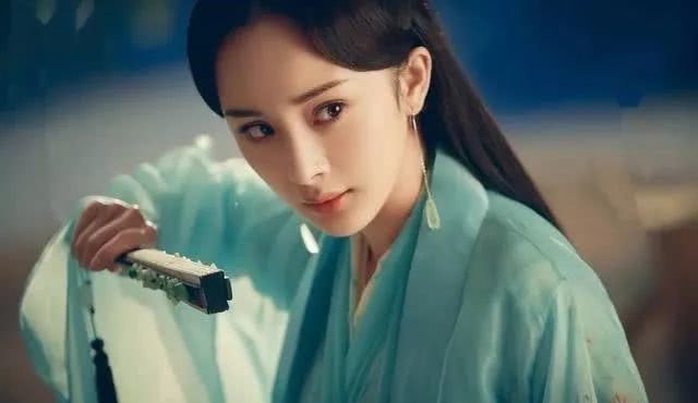 杨幂枕上书大婚,杨幂赵又廷枕上书