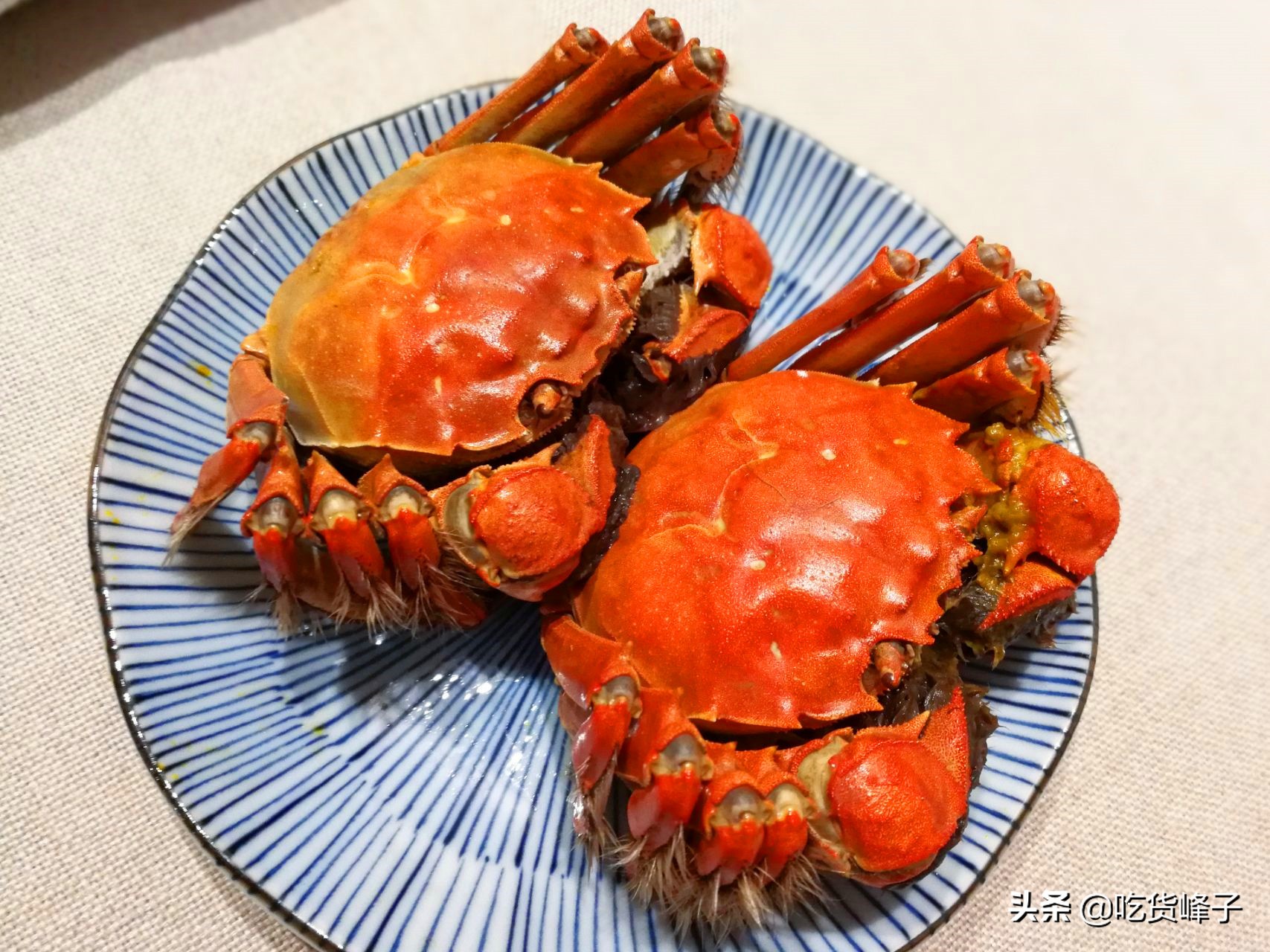 大闸蟹是热水下锅还是冷水下锅,清蒸大闸蟹冷水下锅还是热水下锅