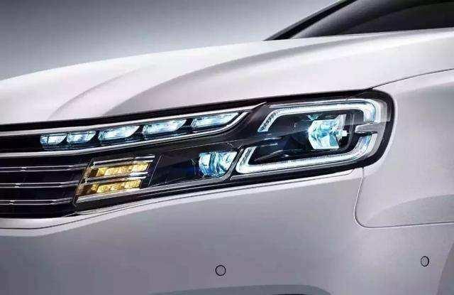 远光改了氙气没加透镜能过年检吗,汽车氙气大灯加透镜可以过年检吗