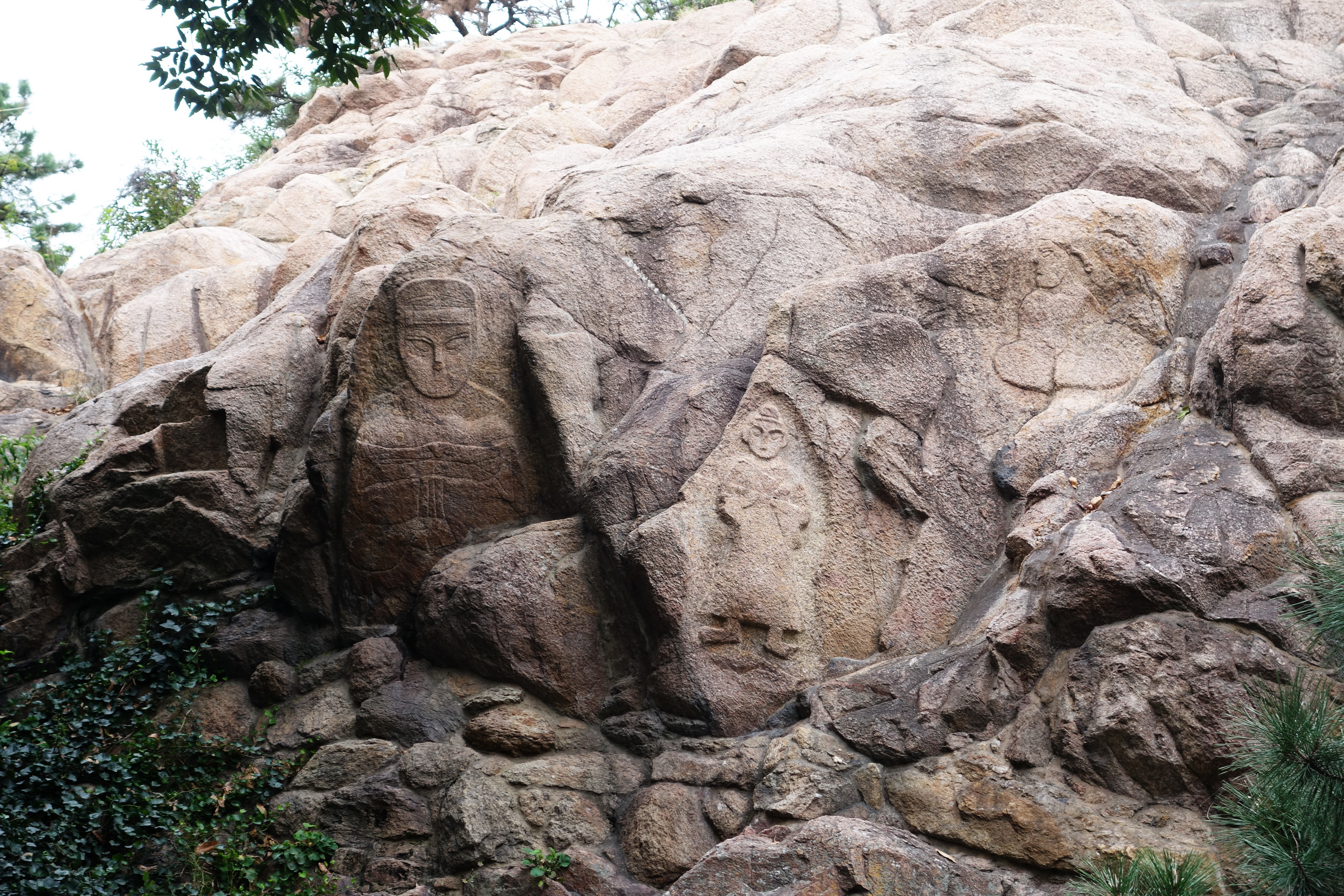 鬼斧神工织金洞,鬼斧神工的龙洞
