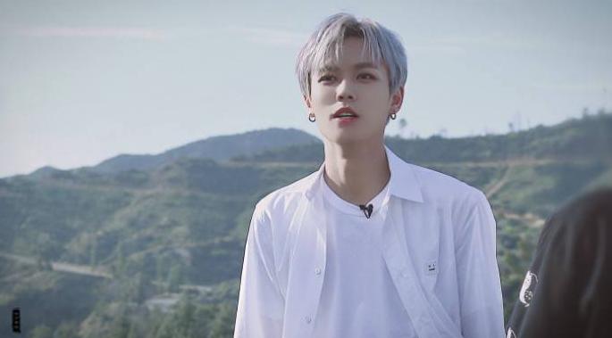 林彦俊吃蜘蛛,林彦俊野生厨房吃蜘蛛