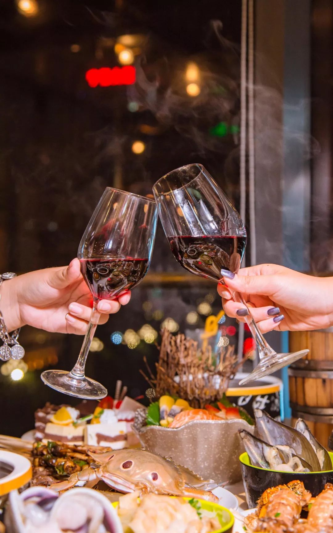 象拔蚌三文鱼鹅肝刺身拼盘,鹅肝苹果刺身