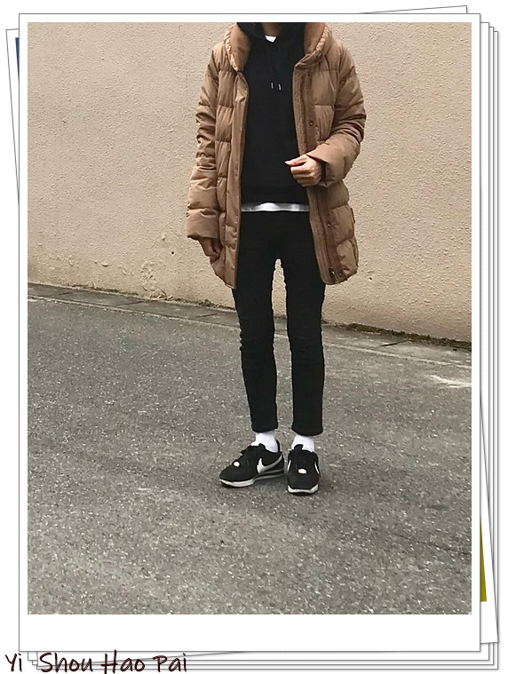 优衣库卫衣穿搭女2020,优衣库keithharingtokyo连帽卫衣