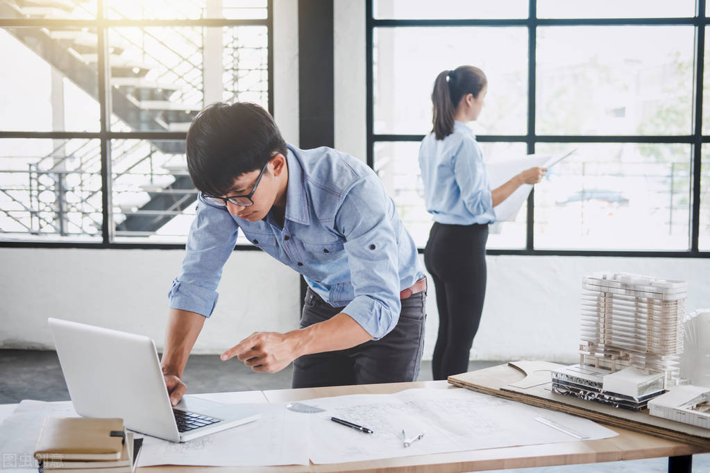 工程造价好入门吗,工程造价土建和安装哪个专业好