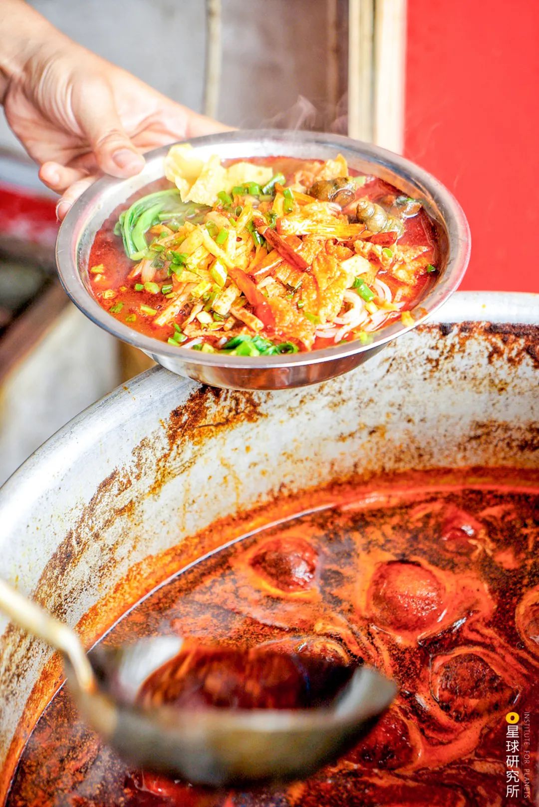 广西柳州除了螺蛳粉还有什么特产,广西柳州螺蛳粉视频