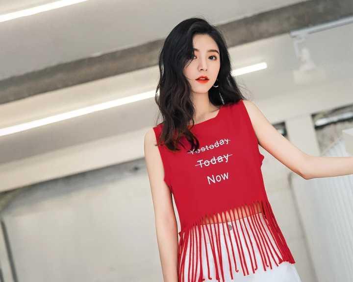 夏天针织背心搭配,好看的潮流背心