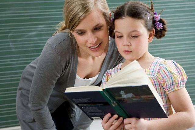 家长怎么教育孩子拖延症,孩子磨蹭有拖延症家长不能光靠催