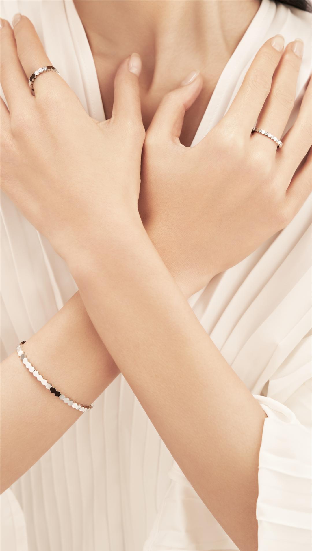 最新钻石首饰爆款,今年钻石珠宝市场行情