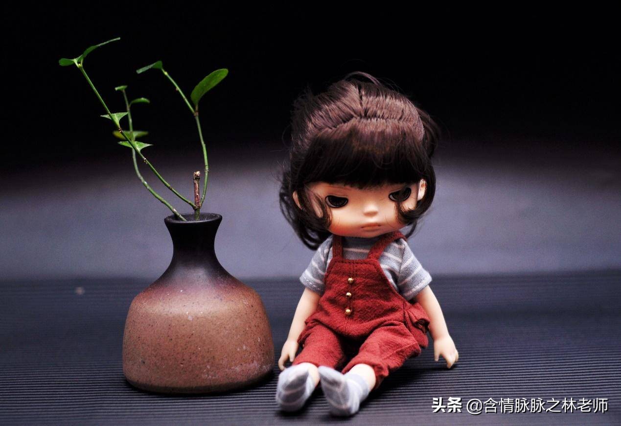 给女儿买了一个芭比娃娃,给女儿买60cm娃娃