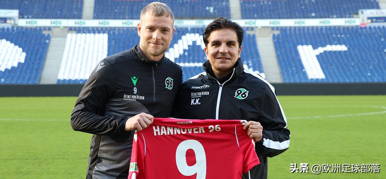 16岁加盟曼城,16岁加盟英超