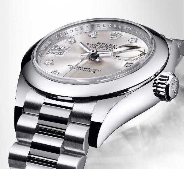 机械表怎样调手表日期,天梭手表调节时间的正确方法