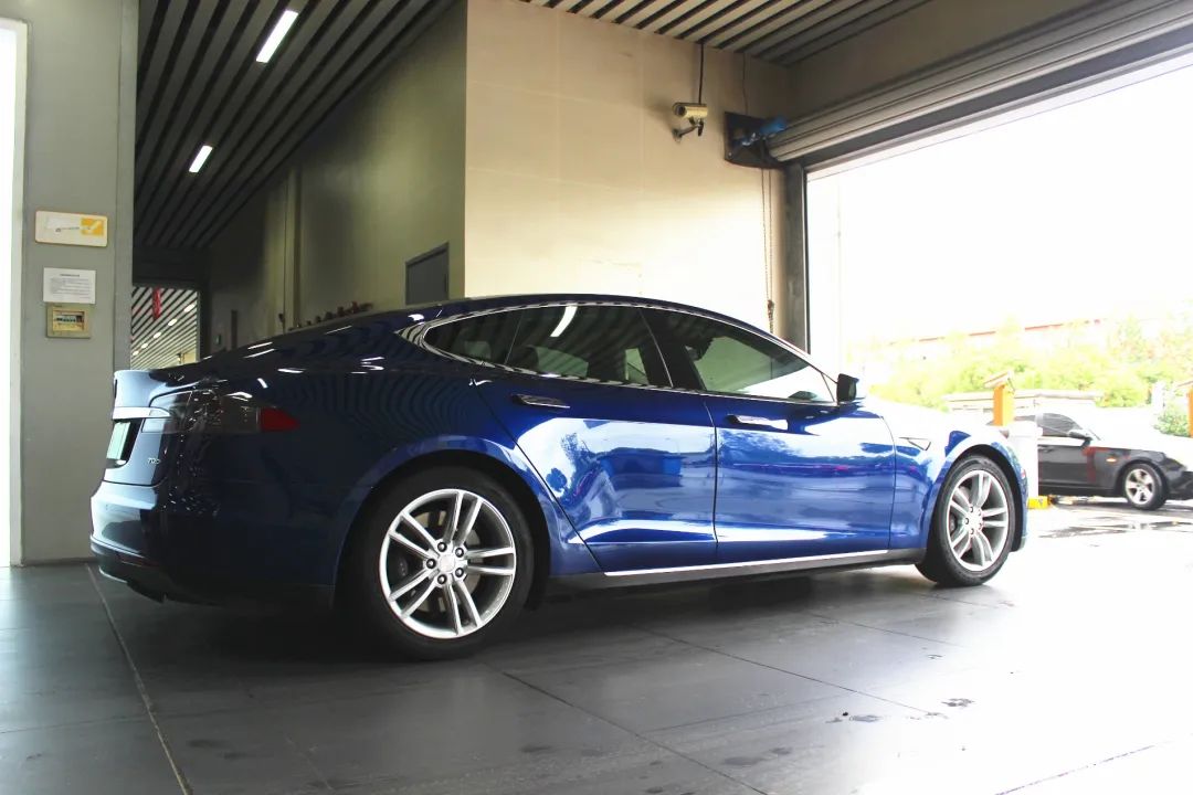 女车主说车,女车主说为什么买特斯拉